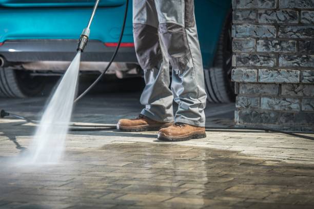 Best Oil Spill Cleanup  in Laguna Beach, FL